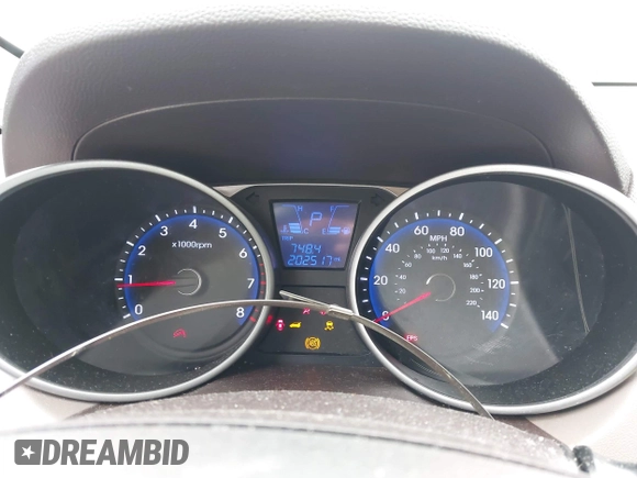 2013 Hyundai Tucson GLS with VIN KM8JU3AC5DU693550, listed as a IAAI auction lot 41919615 with 202,517 mi miles. Bid and sale history available at carsss.com. Image 7.