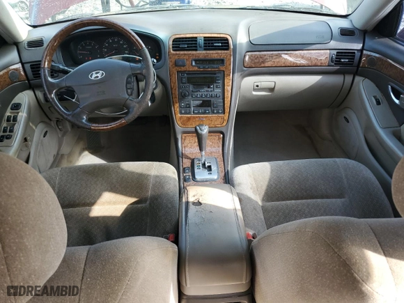 2005 Hyundai XG350 with VIN KMHFU45E15A382868, listed as a Copart auction lot 74253334 with NaN miles and Salvage Title. Bid and sale history available at carsss.com. Image 8.