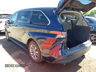 2023 Toyota Sienna XLE z VIN 5TDYSKFC6PS081443, wystawiony jako IAAI lot #42108664 z przebiegiem 30 833 mil mil oraz . Historia ofert i sprzedaży dostępna na DreamBid. Obrazek 3.