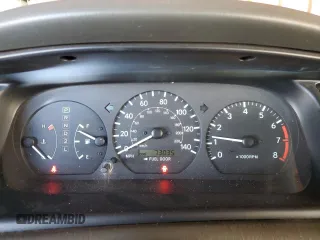 2001 Toyota Camry CE z VIN JT2BG22K610585062, wystawiony jako Copart lot #50842765 z przebiegiem 73 035 mil mil oraz Szkoda całkowita • Salvage title. Historia ofert i sprzedaży dostępna na DreamBid. Obrazek 9.