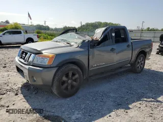 2015 Nissan Titan SV z VIN 1N6BA0ED8FN505603, wystawiony jako Copart lot #59299075 z przebiegiem 160 031 mil mil oraz Nie do naprawy • Non repairable. Historia ofert i sprzedaży dostępna na DreamBid. Obrazek 1.