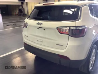 2022 Jeep Compass Latitude with VIN 3C4NJDBB6NT143179, listed as a IAAI auction lot 42748522 with 39,675 mi miles and . Bid and sale history available at DreamBid. Image 8.