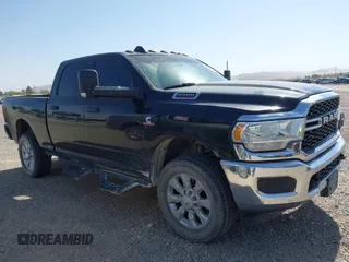 2021 Ram 2500 Tradesman with VIN 3C6UR5CL4MG675658, listed as a IAAI auction lot 41964950 with 60,478 mi miles and . Bid and sale history available at DreamBid. Image 13.