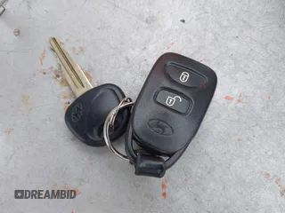 2009 Hyundai Accent Auto GLS с VIN KMHCN46C79U330548, выставлен на аукционе IAAI как лот 42208619 с пробегом 99 072 миль миль и . История ставок и продаж доступна на DreamBid. Изображение 11.