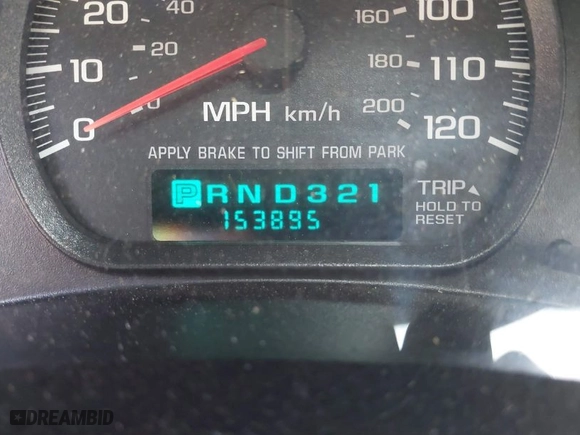 2004 Chevrolet Monte Carlo LS with VIN 2G1WW12E249243885, listed as a IAAI auction lot 41835405 with 153,895 mi miles. Bid and sale history available at carsss.com. Image 7.