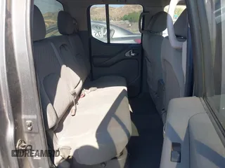 2006 Nissan Frontier SE z VIN 1N6AD07U16C452948, wystawiony jako IAAI lot #42376966 z przebiegiem 228 540 mil mil oraz . Historia ofert i sprzedaży dostępna na DreamBid. Obrazek 8.