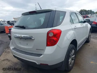 2013 Chevrolet Equinox LS with VIN 2GNALBEK7D1140193, listed as a IAAI auction lot 41929518 with 118,411 mi miles. Bid and sale history available at carsss.com. Image 4.