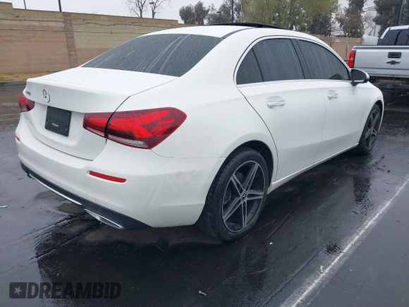 2021 Mercedes-Benz A 220 with VIN W1K3G4EB6MJ320200, listed as a IAAI auction lot 41752183 with 39,514 mi miles and . Bid and sale history available at DreamBid. Image 4.
