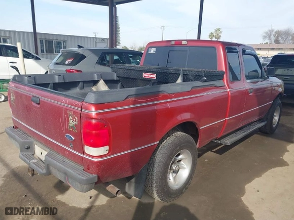 2000 Ford Ranger XL with VIN 1FTYR14V7YPB95070, listed as a IAAI auction lot 41633218 with 182,641 mi miles. Bid and sale history available at carsss.com. Image 4.
