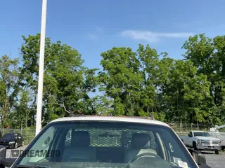 2013 Ford F-250 XL with VIN 1FDBF2B60DEA26915, listed as a IAAI auction lot 42674430 with 111,183 mi miles and . Bid and sale history available at DreamBid. Image 7.