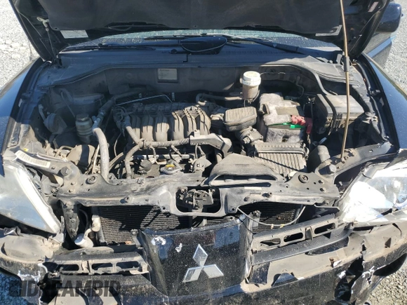2005 Mitsubishi Endeavor Limited z VIN 4A4MN41SX5E025825, wystawiony jako Copart lot #50685055 z przebiegiem 239 329 mil mil oraz Szkoda całkowita • Salvage title. Historia ofert i sprzedaży dostępna na DreamBid. Obrazek 11.