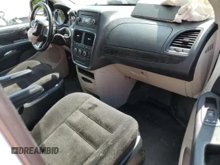 2014 Ram Cargo Van Tradesman with VIN 2C4JRGAGXER455935, listed as a Copart auction lot 67802804 with 137,103 mi miles and Clean Title. Bid and sale history available at carsss.com. Image 8.