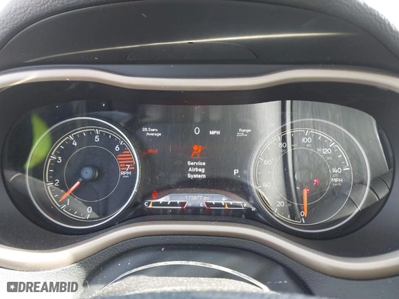 2017 Jeep Cherokee Limited with VIN 1C4PJMDBXHW510900, listed as a IAAI auction lot 41461124 with 173,977 mi miles. Bid and sale history available at carsss.com. Image 7.
