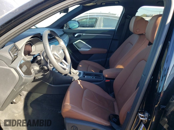 2020 Audi Q3 S line Premium with VIN WA1DECF3XL1125215, listed as a Copart auction lot 70664702 with 33,046 mi miles. Bid and sale history available at carsss.com. Image 7.