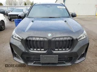 2024 BMW X1 xDrive28i with VIN WBX73EF04R5Z55137, listed as a Copart auction lot 53618405 with 5,160 mi miles and Clean title. Bid and sale history available at DreamBid. Image 5.