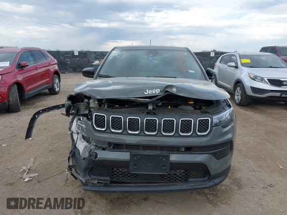 2024 Jeep Compass Sport с VIN 3C4NJDANXRT583844, выставлен на аукционе IAAI как лот 41359436 с пробегом 12 622 миль миль и . История ставок и продаж доступна на DreamBid. Изображение 12.