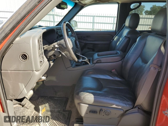 2004 Chevrolet Avalanche Z71 with VIN 3GNEK12TX4G255809, listed as a Copart auction lot 75131394 with 152,376 mi miles and Non Repairable. Bid and sale history available at DreamBid. Image 7.
