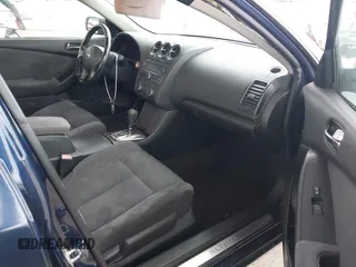 2012 Nissan Altima 3.5 SR with VIN 1N4BL2AP7CC148890, listed as a IAAI auction lot 42100882 with 127,503 mi miles. Bid and sale history available at carsss.com. Image 5.