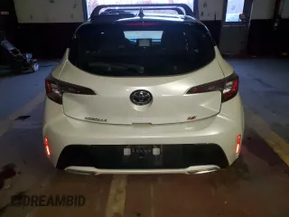 2022 Toyota Corolla Hatchback SE with VIN JTNB4MBE6N3161693, listed as a Copart auction lot 76514463 with 31,437 mi miles. Bid and sale history available at carsss.com. Image 6.