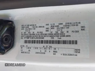 2020 Ford F-150 XL z VIN 1FTMF1CB1LKD30340, wystawiony jako IAAI lot #42468386 z przebiegiem 39 884 mil mil oraz . Historia ofert i sprzedaży dostępna na DreamBid. Obrazek 9.