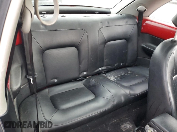 2010 Volkswagen Beetle with VIN 3VWPW3AG6AM008674, listed as a Copart auction lot 84081404 with 204,277 mi miles and Salvage title. Bid and sale history available at DreamBid. Image 11.