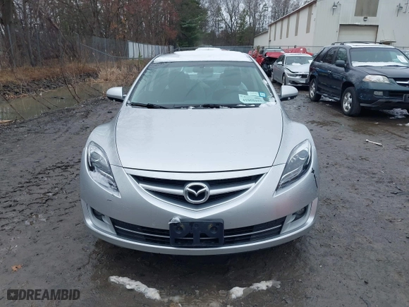 2011 Mazda Mazda6 i Touring with VIN 1YVHZ8CH3B5M04063, listed as a IAAI auction lot 41955922 with 151,409 mi miles. Bid and sale history available at carsss.com. Image 6.