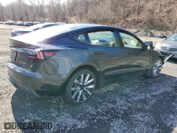 2025 Tesla Model 3 Long Range with VIN 5YJ3E1EB6SF921092, listed as a Copart auction lot 46918025 with 1,403 mi miles and Salvage Title. Bid and sale history available at DreamBid. Image 3.