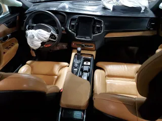 2020 Volvo XC90 Inscription with VIN YV4A22PL4L1531367, listed as a Copart auction lot 85171824 with 83,382 mi miles and Salvage Title. Bid and sale history available at carsss.com. Image 8.