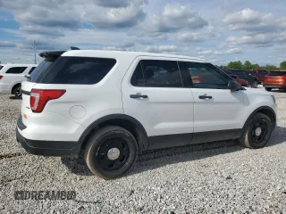 2018 Ford Police Interceptor Utility z VIN 1FM5K8AR0JGA58853, wystawiony jako Copart lot #56120995 z przebiegiem 79 960 mil mil oraz Tytuł czysty. Historia ofert i sprzedaży dostępna na DreamBid. Obrazek 3.