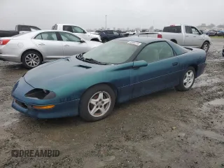 1997 Chevrolet Camaro z VIN 2G1FP22K2V2137195, wystawiony jako Copart lot #46000735 z przebiegiem 96 313 mil mil oraz Czysty tytuł • Clean title. Historia ofert i sprzedaży dostępna na DreamBid. Obrazek 1.