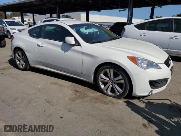 2011 Hyundai Genesis Coupe with VIN KMHHT6KD2BU063668, listed as a Copart auction lot 46378695 with 114,932 mi miles and Clean title. Bid and sale history available at DreamBid. Image 4.
