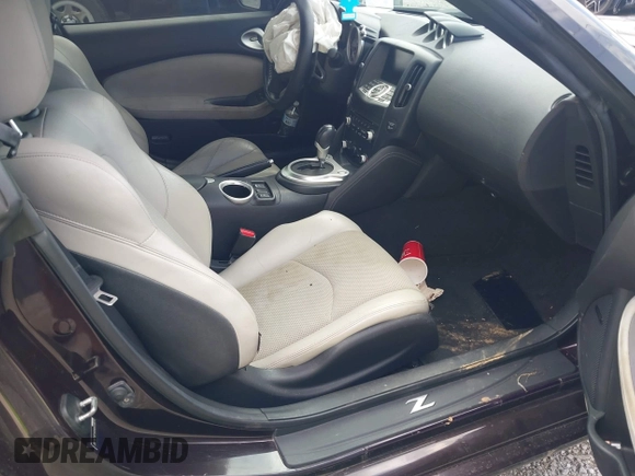 2010 Nissan 370Z Touring with VIN JN1AZ4EH9AM504673, listed as a IAAI auction lot 42284934 with 132,177 mi miles and . Bid and sale history available at DreamBid. Image 5.