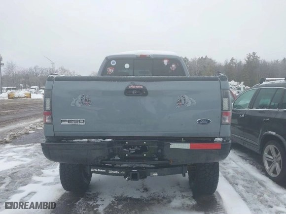 2006 Ford Super Duty F-250 XL with VIN 1FTSX21526EB97324, listed as a IAAI auction lot 41541311 with NaN miles. Bid and sale history available at carsss.com. Image 16.