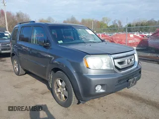 2011 Honda Pilot EX-L with VIN 5FNYF4H57BB107110, listed as a IAAI auction lot 42121356 with 300,169 mi miles and . Bid and sale history available at carsss.com. Image 1.