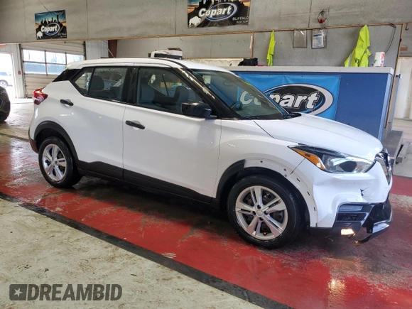 2019 Nissan Kicks S with VIN 3N1CP5CU4KL561427, listed as a Copart auction lot 52335125 with 34,035 mi miles and Salvage Title. Bid and sale history available at DreamBid. Image 4.
