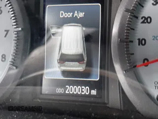 2015 Toyota Sienna SE with VIN 5TDXK3DC3FS534713, listed as a IAAI auction lot 41813651 with 200,030 mi miles and . Bid and sale history available at DreamBid. Image 7.