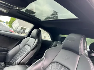 2018 Audi S5 Premium Plus z VIN WAUP4AF50JA008006, wystawiony jako Copart lot #58092055 z przebiegiem 134 205 mil mil oraz Tytuł czysty. Historia ofert i sprzedaży dostępna na DreamBid. Obrazek 9.