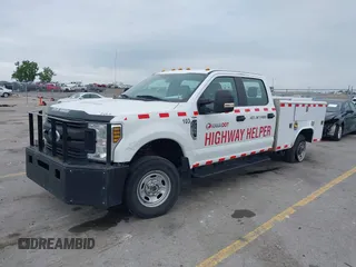 2019 Ford F-250 XL with VIN 1FT7W2B63KED86395, listed as a IAAI auction lot 42357685 with 427,328 mi miles and . Bid and sale history available at DreamBid. Image 19.