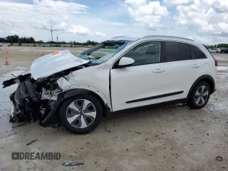 2022 Kia Niro LX with VIN KNDCB3LC6N5520955, listed as a Copart auction lot 77996374 with 0 mi miles and Non Repairable. Bid and sale history available at carsss.com. Image 1.