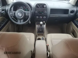 2012 Jeep Compass Latitude with VIN 1C4NJCEAXCD651896, listed as a Copart auction lot 86442794 with 92,181 mi miles and Salvage Title. Bid and sale history available at DreamBid. Image 8.