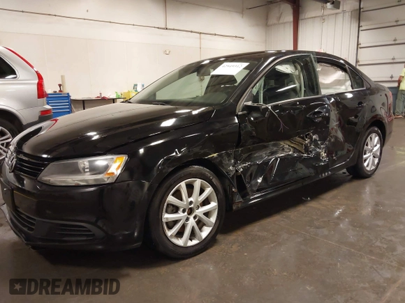 2011 Volkswagen Jetta SE z VIN 3VWDZ7AJ0BM362401, wystawiony jako IAAI lot #42549312 z przebiegiem 161 093 mil mil oraz . Historia ofert i sprzedaży dostępna na DreamBid. Obrazek 18.