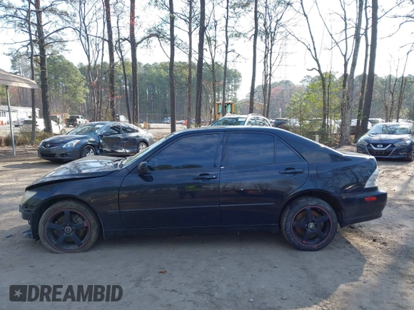 2001 Lexus IS 300/350 z VIN JTHBD182810028735, wystawiony jako IAAI lot #41863236 z przebiegiem 209 175 mil mil oraz . Historia ofert i sprzedaży dostępna na DreamBid. Obrazek 15.