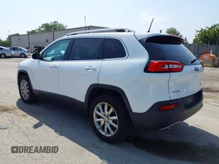 2016 Jeep Cherokee Limited with VIN 1C4PJMDB2GW253553, listed as a IAAI auction lot 42802413 with 107,673 mi miles and . Bid and sale history available at DreamBid. Image 3.