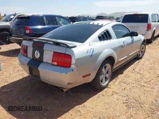 2007 Ford Mustang Deluxe with VIN 1ZVFT80N575247116, listed as a IAAI auction lot 42704286 with 169,931 mi miles and . Bid and sale history available at DreamBid. Image 4.