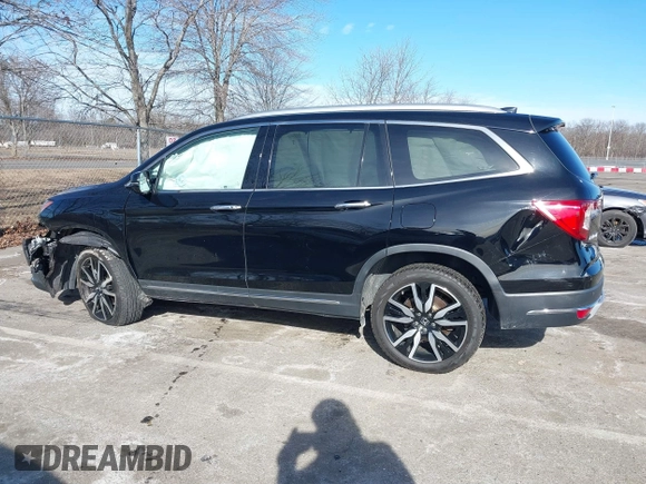 2022 Honda Pilot Touring 7-Passenger with VIN 5FNYF6H63NB006591, listed as a IAAI auction lot 41471359 with 75,574 mi miles. Bid and sale history available at carsss.com. Image 14.