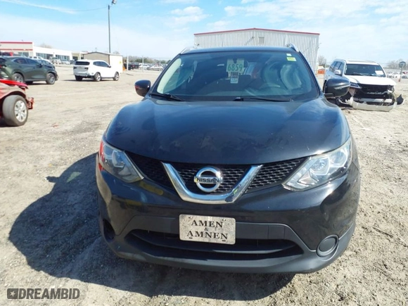 2017 Nissan Rogue Sport S with VIN JN1BJ1CPXHW004122, listed as a IAAI auction lot 41684470 with 112,669 mi miles. Bid and sale history available at carsss.com. Image 11.