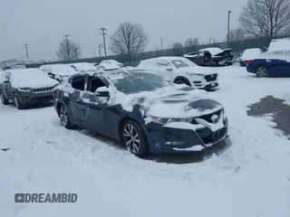 2017 Nissan Maxima SV with VIN 1N4AA6AP5HC418537, listed as a IAAI auction lot 41260140 with 56,140 mi miles. Bid and sale history available at carsss.com. Image 1.