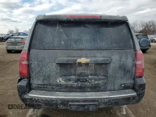 2017 Chevrolet Suburban Premier z VIN 1GNSKJKCXHR403076, wystawiony jako Copart lot #46606025 z przebiegiem 99 481 mil mil oraz Szkoda całkowita • Salvage title. Historia ofert i sprzedaży dostępna na DreamBid. Obrazek 6.