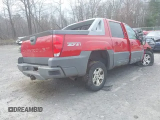 2004 Chevrolet Avalanche Z71 with VIN 3GNEK12T84G284080, listed as a IAAI auction lot 42061891 with 254,178 mi miles and . Bid and sale history available at DreamBid. Image 4.