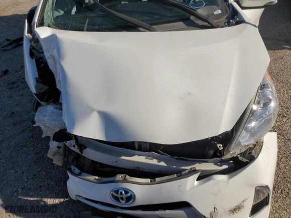 2014 Toyota Prius c One with VIN JTDKDTB32E1069893, listed as a Copart auction lot 53187435 with 60,131 mi miles and Salvage Title. Bid and sale history available at carsss.com. Image 12.